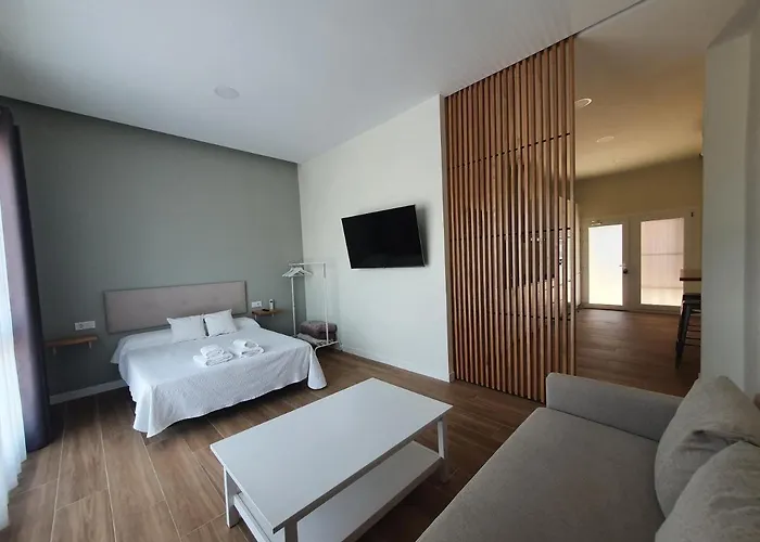 Redondela Apartments - Bedroom, Bathroom & Kitchen