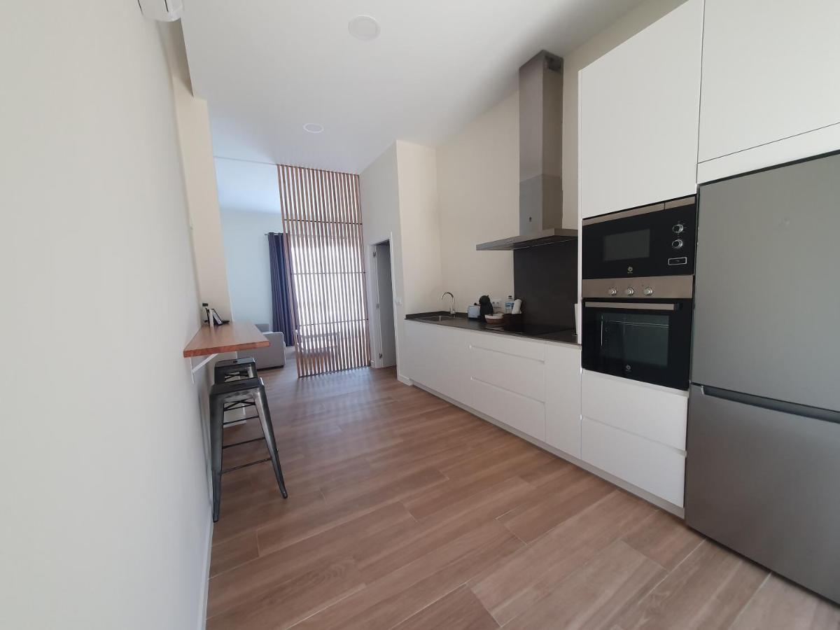 - Bedroom, Bathroom & Kitchen Appartement